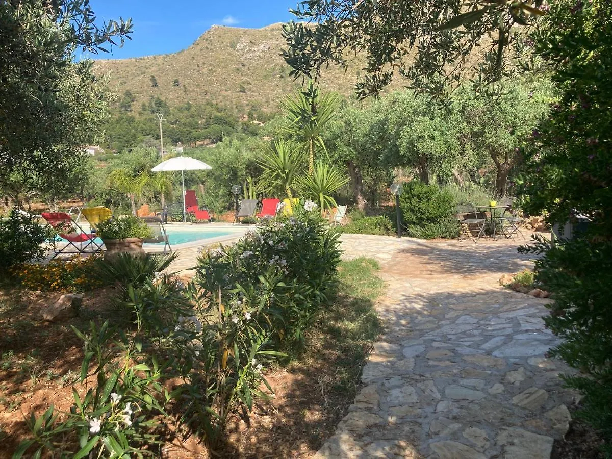 Villa Casa Degli Ulivi 21 à Castellammare del Golfo